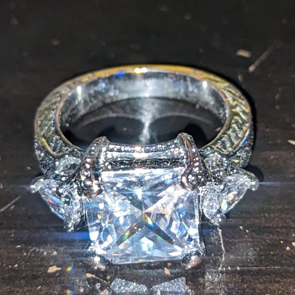 Moissanite Ring (1.5Kt Total)